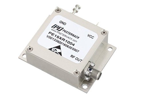 50 MHz自由运行的基准振荡器，内部Ref.，相位噪声-150 dBc/Hz，SMA