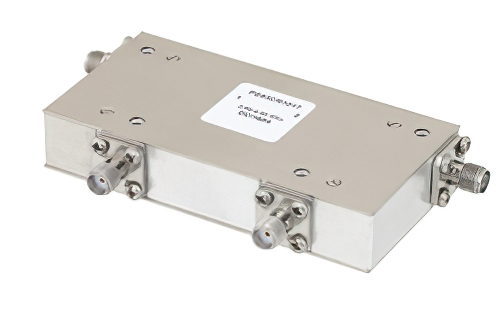 双节环行器，隔离度40 dB，2 GHz至4 GHz，10瓦，SMA母头