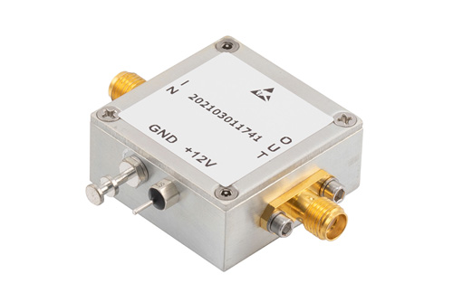 有源3x 倍频器，输出频率 960 MHz~1350 MHz，变频增益6 dB，SMA