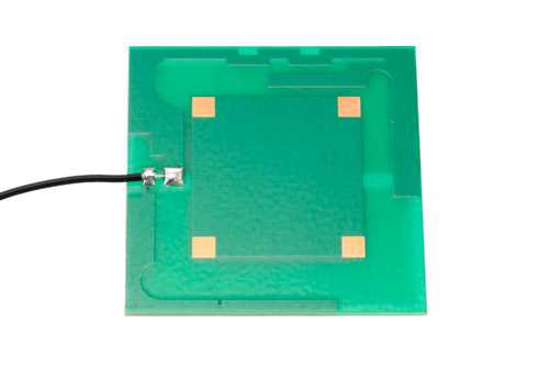 多频嵌入式PCB天线，3 dBi，824至2,200 MHz，UMCX连接器