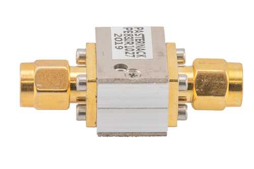 隔离器，隔离度20 dB，8 GHz至12 GHz，10瓦，SMA公头