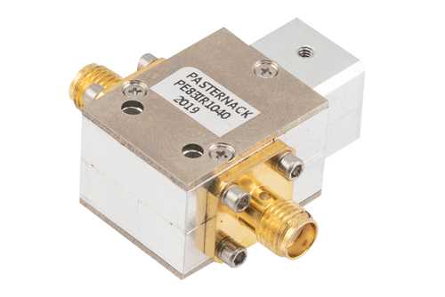 隔离器，隔离度19 dB，4 GHz至8 GHz，30瓦，SMA母头