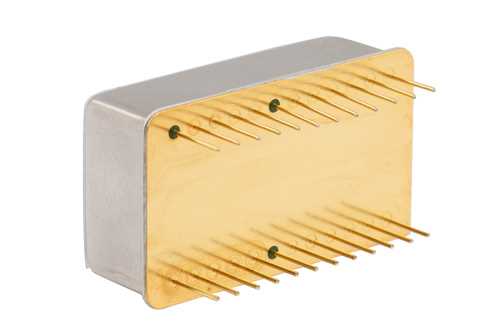 24Pin DIP封装噪声源模块，输出端功率为-5 dBm，+15 VDC，10 MHz至2 GHz
