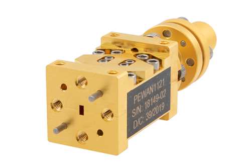 WR-10 波导双极化标量馈电喇叭天线，频率范围75 GHz至110 GHz，增益13 dBi，UG-387/U-Mod 法兰