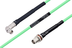 温度预处理型低损耗电缆组件，SMA直角型公头转TNC穿墙式母头，使用PE-P142LL同轴电缆