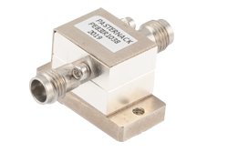 隔离器，隔离度14 dB，35 GHz至42.5 GHz，10瓦，2.4mm母头