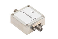 2x 倍频器，输出频率 2500 MHz~6000 MHz，变频损耗 15 dB，SMA