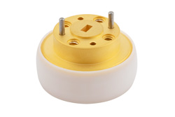 WR-15 Waveguide Horn Antenna Operating from 50 GHz to 75 GHz with a Nominal 2 dBi Gain with UG-385/U Round Cover Flange