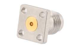 2.4mm Female Field Replaceable Connector 4 Hole Flange Mount 0.012 inch Pin, .250 inch Hole Spacing with Metal Contact Ring（图2）